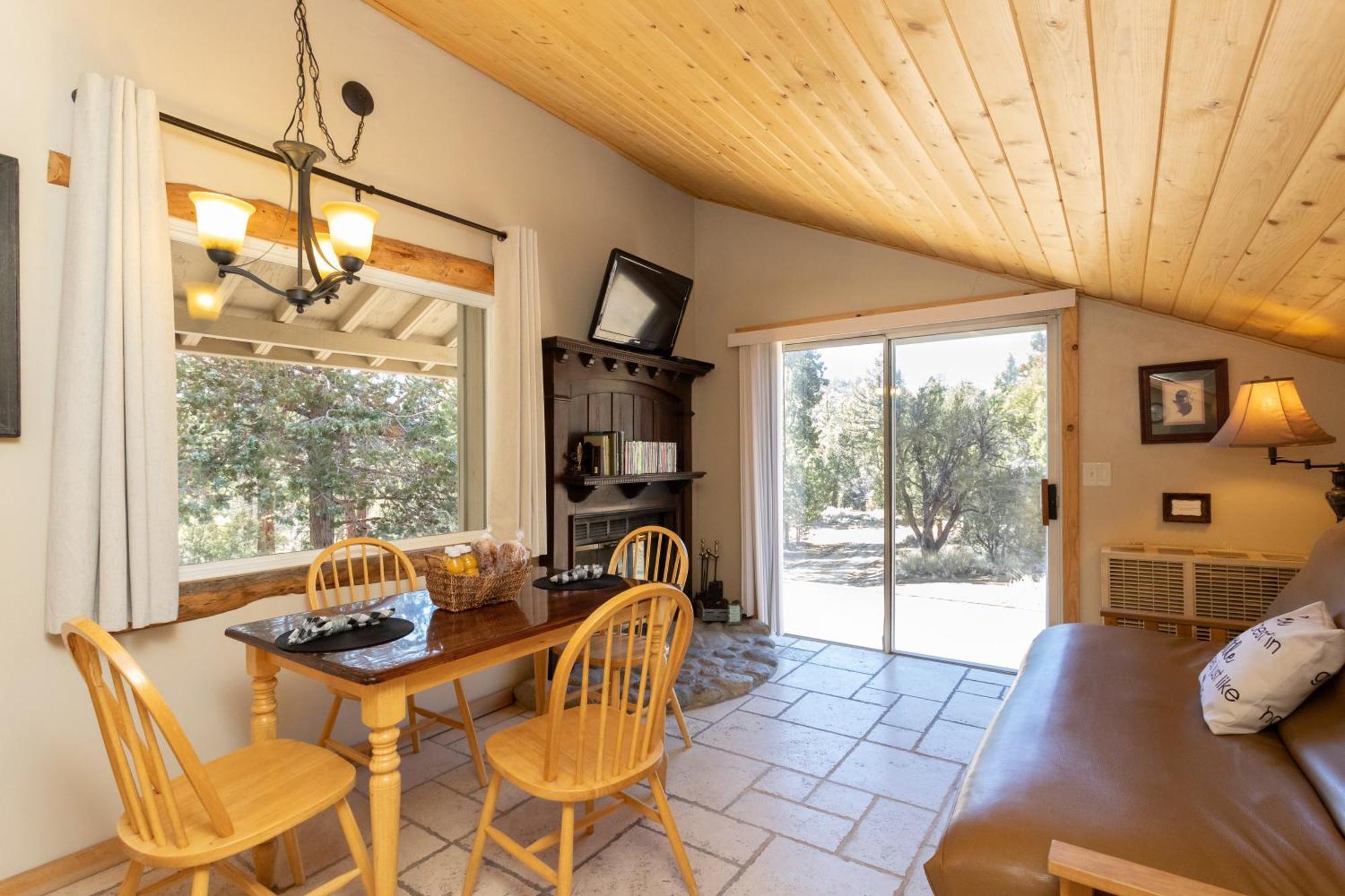 Вилла Cienaga Creek Ranch Биг Бэар Лейк Номер фото
